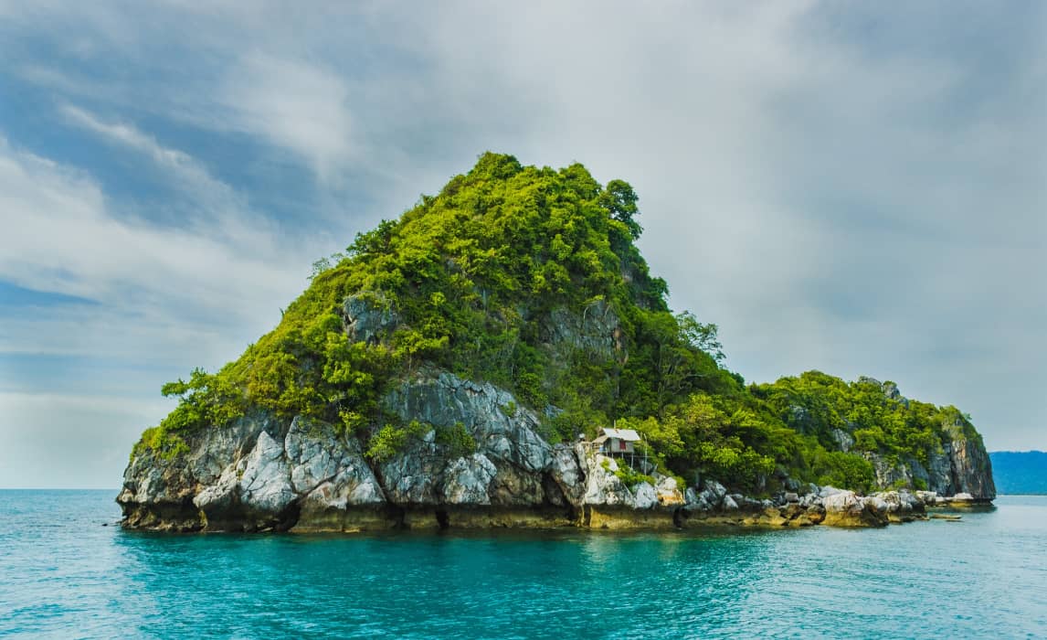 22 Unique Islands to Visit